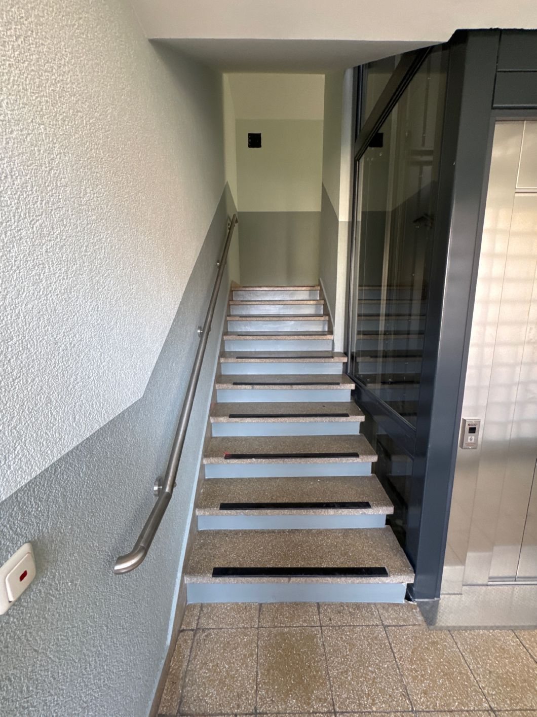 Treppenhaus W&auml;chterstra&szlig;e N&uuml;rnberg &ndash; Sanierung