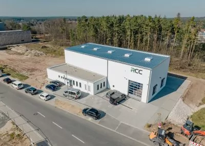 RCC TECHNIK – Produktionshalle und Büro